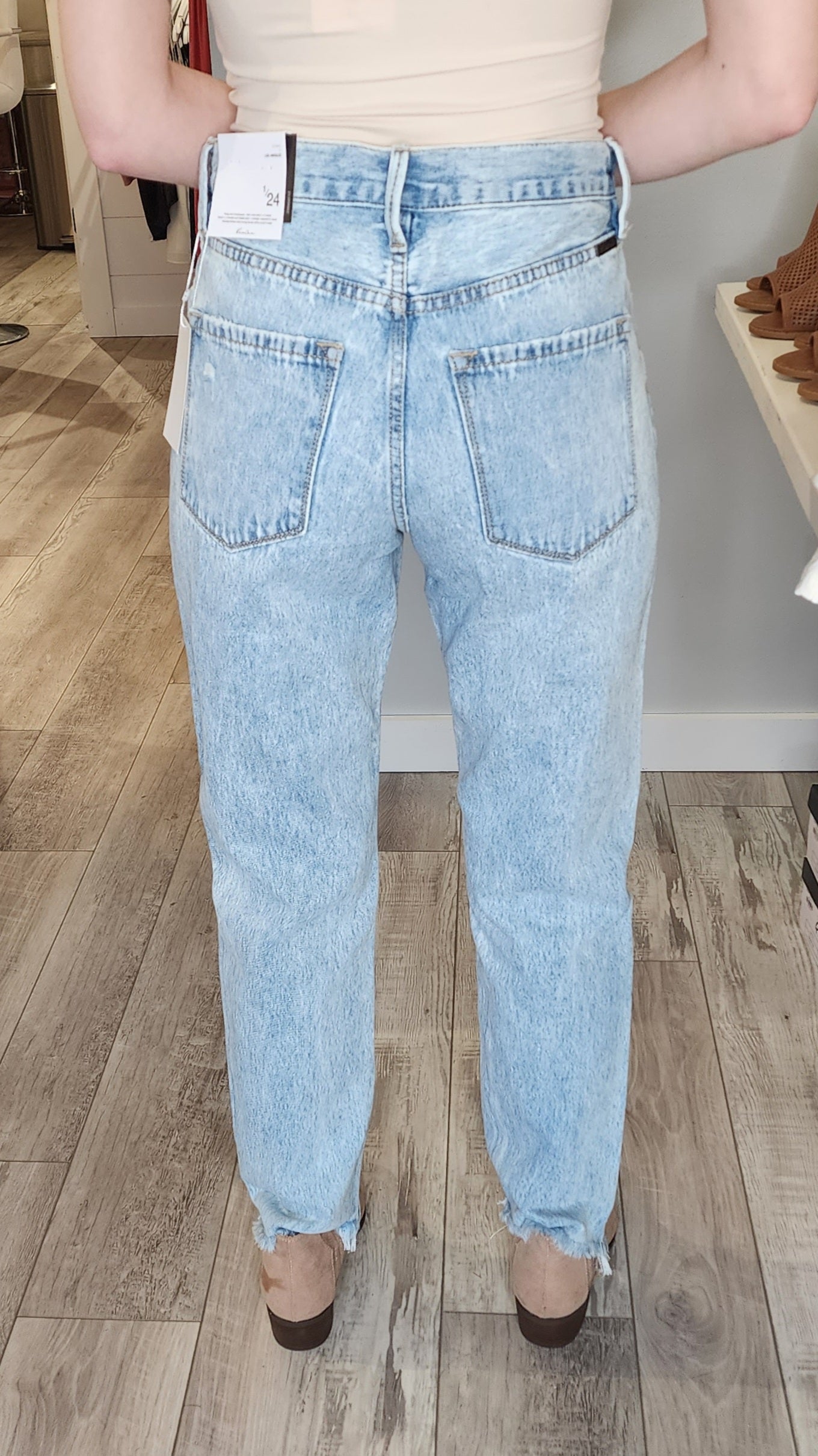 KanCan High Rise Straight Fit Jeans