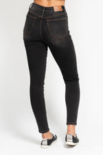 Load image into Gallery viewer, Judy Blue HW Tummy Control Black Wash Skinnies
