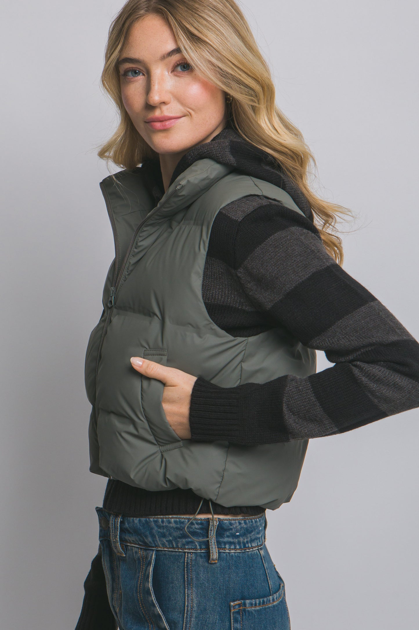 Cropped Puffer Vest ~  Deep Evergreen