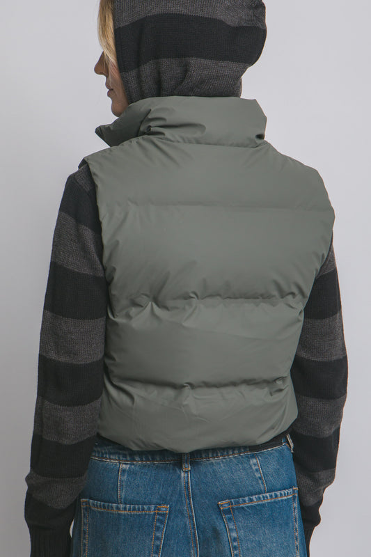 Cropped Puffer Vest ~  Deep Evergreen