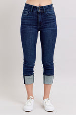 Load image into Gallery viewer, Judy Blue Weekender Double Waist Band Capris
