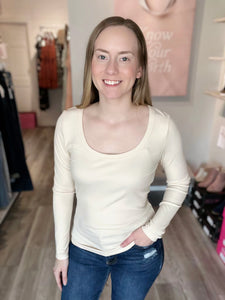 Hold Tight Ribbed Scoop Neck Long Sleeve Tee