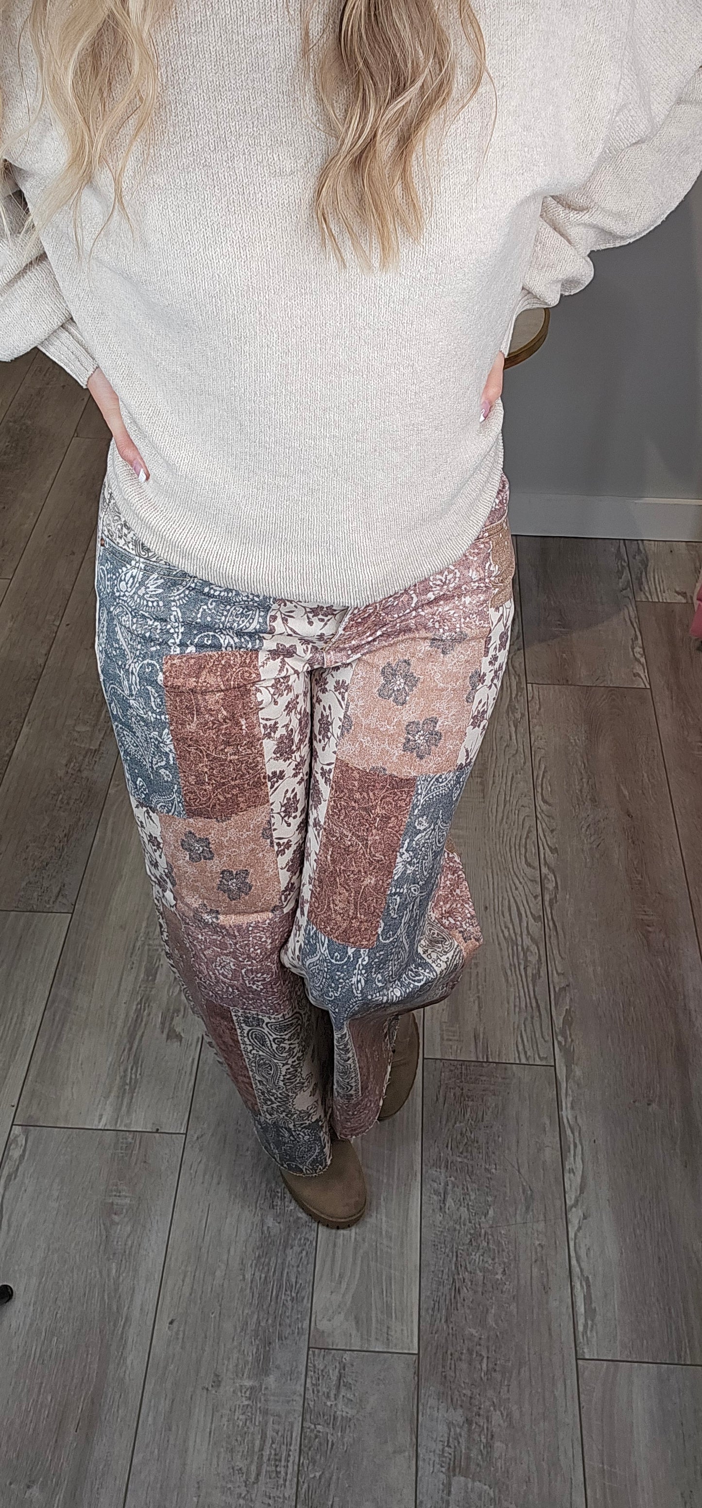 Risen Earth Block Wide Leg Jeans